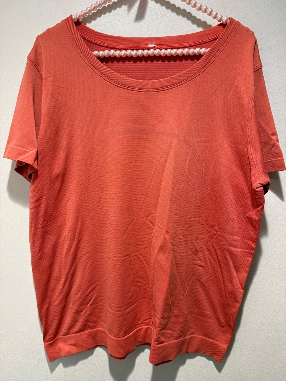 Lululemon Swiftly Tech Short Sleeve Relaxed Fit Hot Sunset Size XL (12/14)